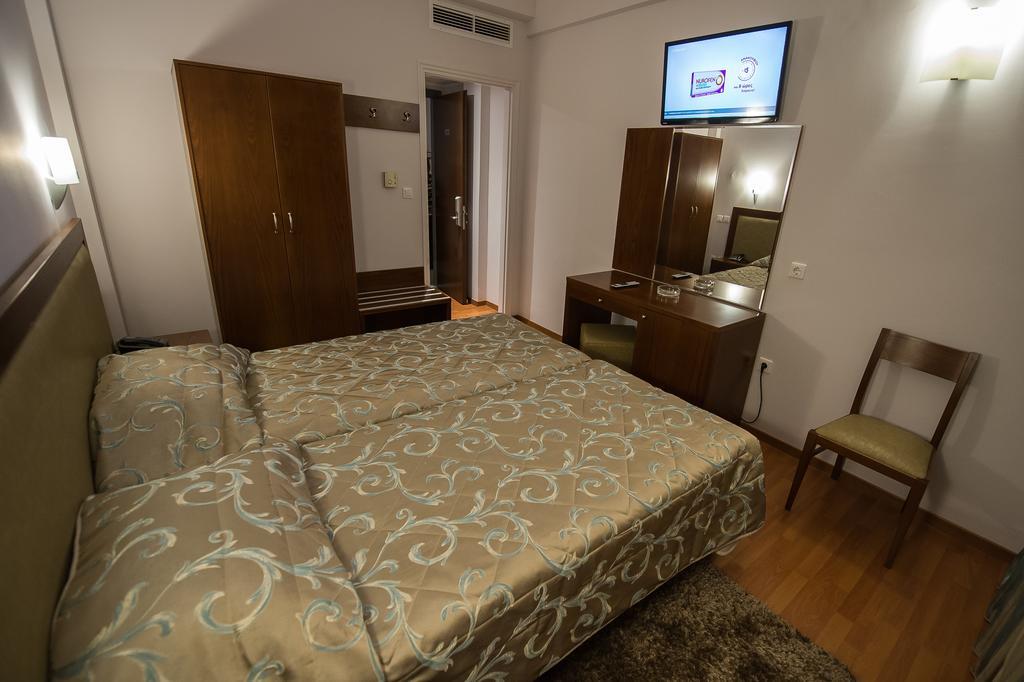 Hotel Olympos Pírgos Esterno foto